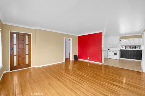 Empty room, Interior, Kitchen, Pendant Lights, Wood Texture Flooring