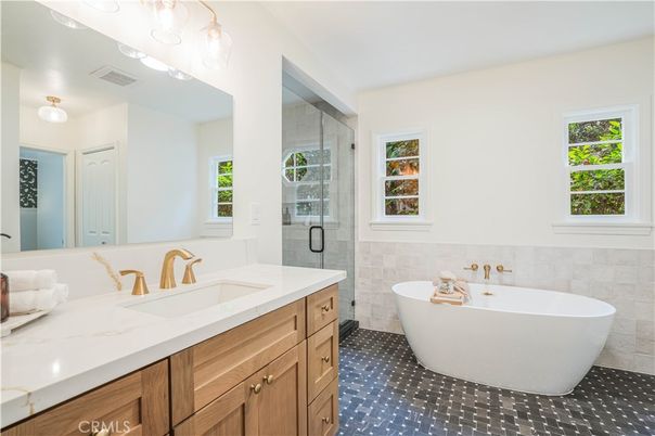 Bathroom, Dual Sink Vanities, Free Standing Baths, Glass Shower, Interior