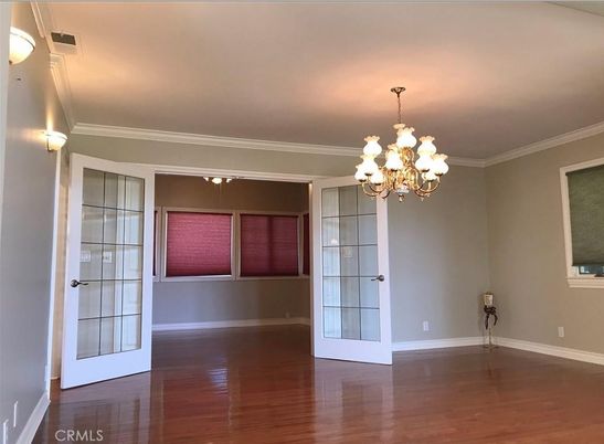 Chandelier, Empty room, Interior, Wood Texture Flooring
