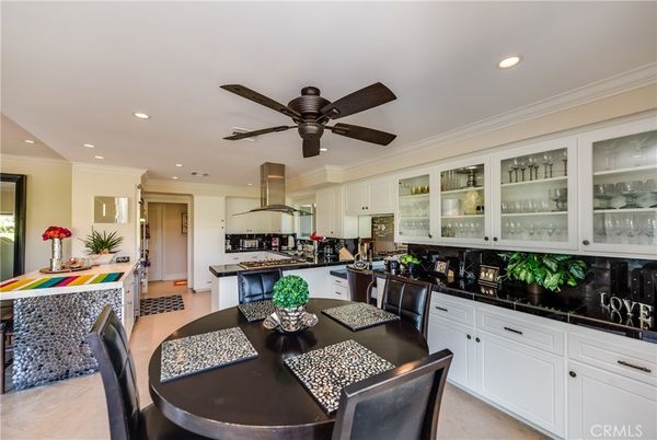 Dining room, Interior, Kitchen, Recessed Lighting
