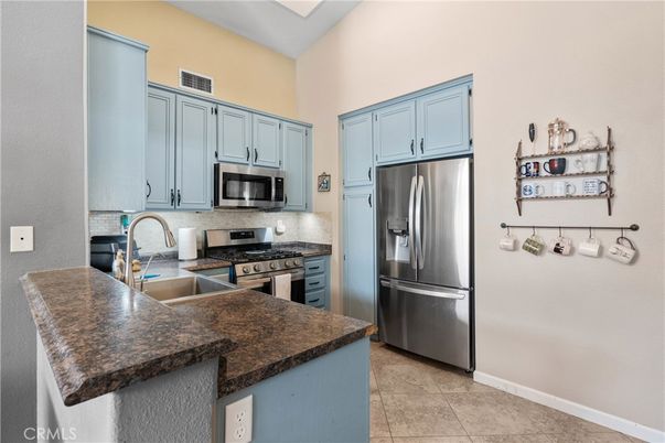 Interior, Kitchen, Stainless Steel Appliances