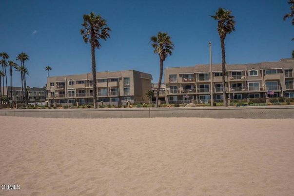 Exterior, Facade, Condo Building