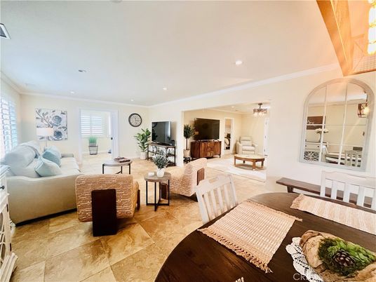 Dining room, Interior, Living room, Recessed Lighting