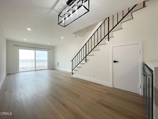 Empty room, Interior, Pendant Lights, Recessed Lighting, Wood Texture Flooring