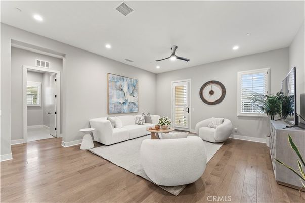 Interior, Living room, Recessed Lighting, Wood Texture Flooring