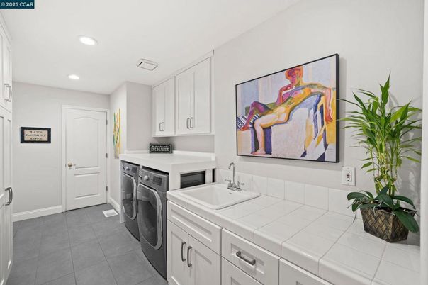 Interior, Recessed Lighting, Washer