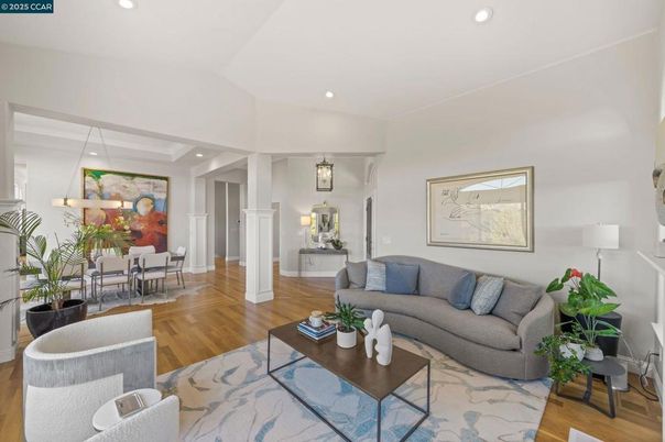 Dining room, Interior, Living room, Pendant Lights, Recessed Lighting, Wood Texture Flooring