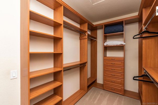 Interior, Walk-in Closets