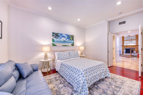 Bedroom, Fireplace, Interior, Recessed Lighting, Wood Texture Flooring