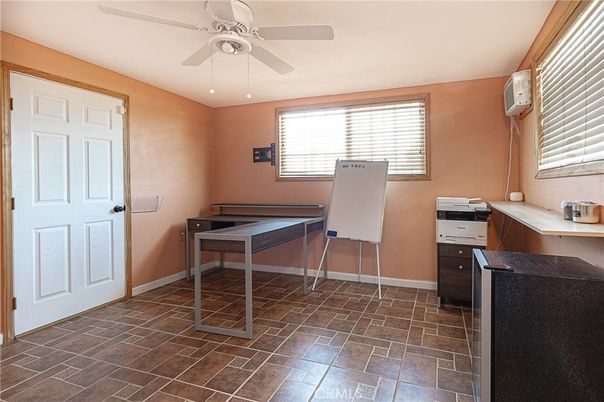 Game Room, Interior