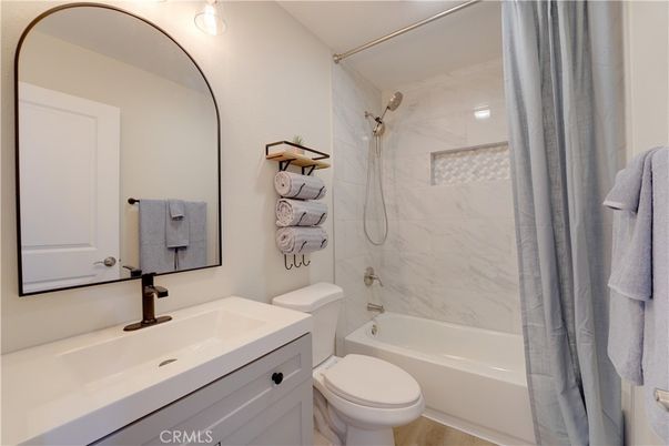 Bathroom, Interior, Marble Walls