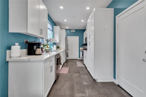 Interior, Kitchen, Recessed Lighting