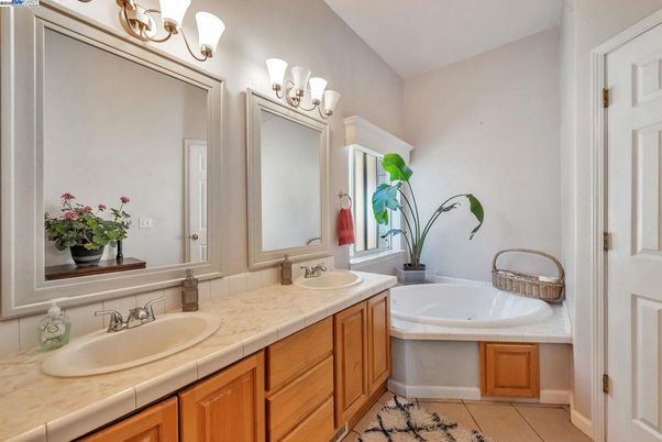 Bathroom, Dual Sink Vanities, Interior, Tile Countertops