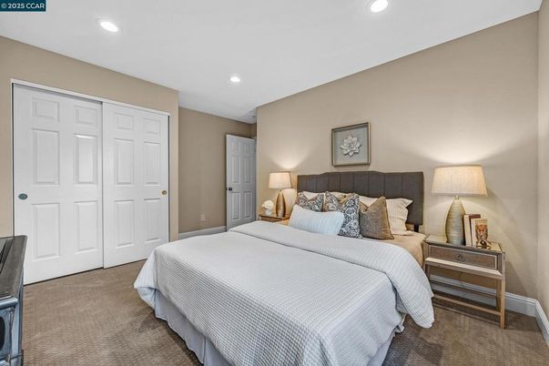 Bedroom, Interior, Recessed Lighting