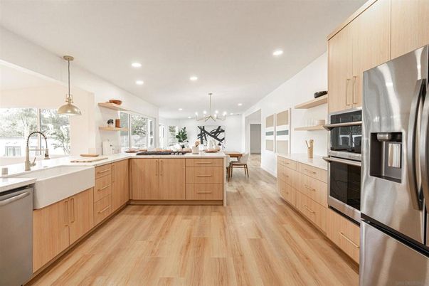 Dining room, Interior, Kitchen, Pendant Lights, Recessed Lighting, Stainless Steel Appliances, Wood Texture Flooring