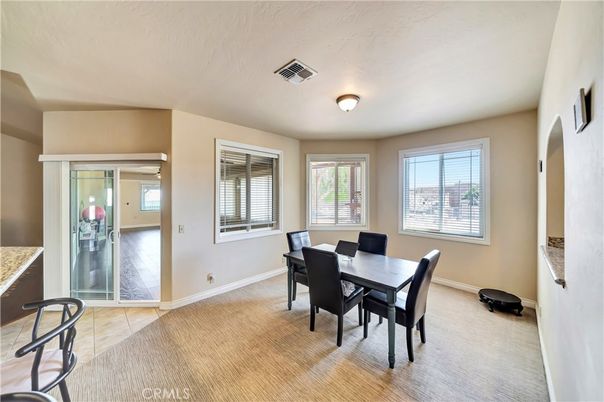 Dining room, Interior