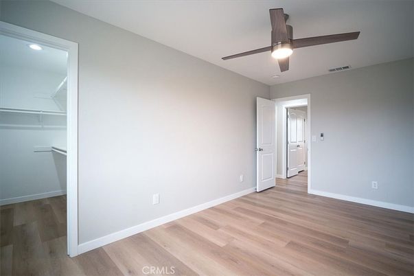Empty room, Interior, Recessed Lighting, Walk-in Closets, Wood Texture Flooring