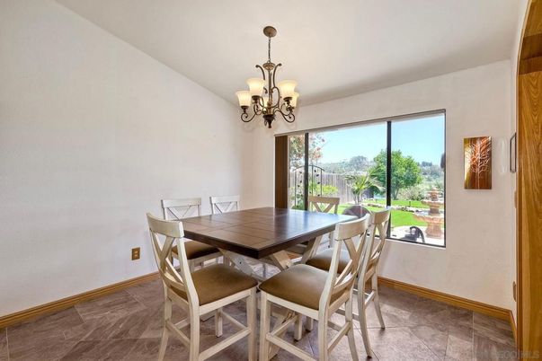 Chandelier, Dining room, Interior