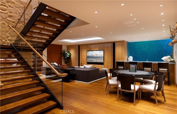 Dining room, Interior, Living room, Recessed Lighting, Wood Texture Flooring, Wooden Walls