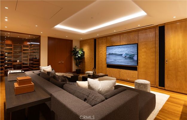 Interior, Living room, Recessed Lighting, Wood Texture Flooring, Wooden Walls