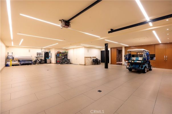 Garage, Interior, Recessed Lighting