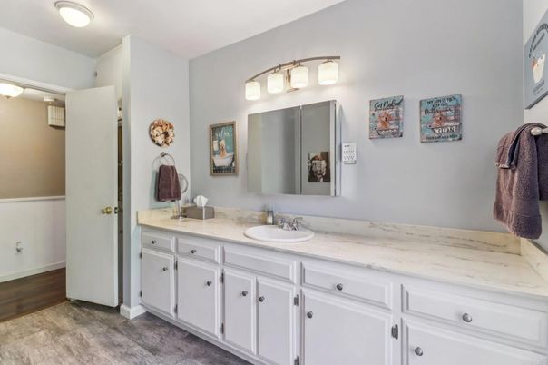 Bathroom, Dual Sink Vanities, Interior, Wood Texture Flooring