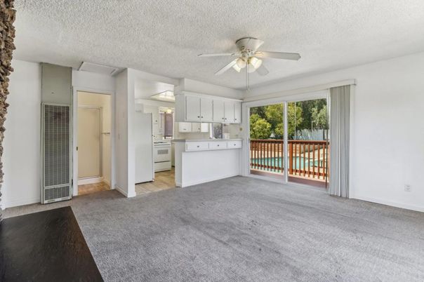 Empty room, Interior, Kitchen