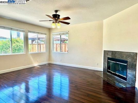 Empty room, Fireplace, Interior, Wood Texture Flooring