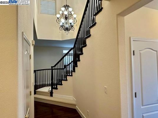 Chandelier, Interior, Wood Texture Flooring