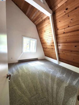 Empty room, Interior, Wooden Ceilings, Wooden Walls