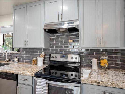 Interior, Kitchen, Stainless Steel Appliances