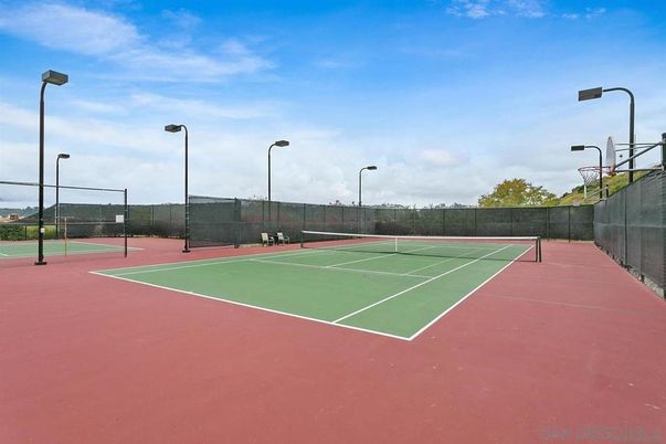 Exterior, Tennis Courts