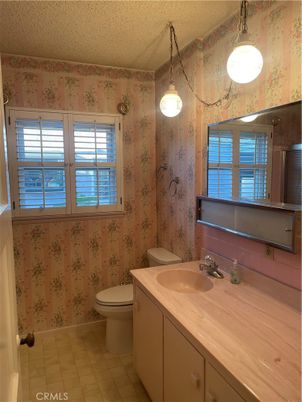 Bathroom, Interior, Pendant Lights