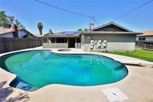 Exterior, Pool, Solar Panels