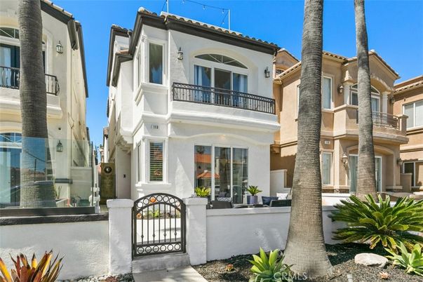 Exterior, Facade, Spanish Mediterranean