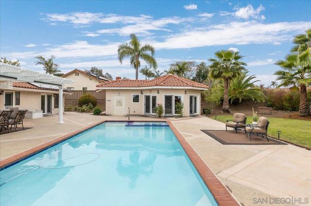 Exterior, Pool, Solar Panels