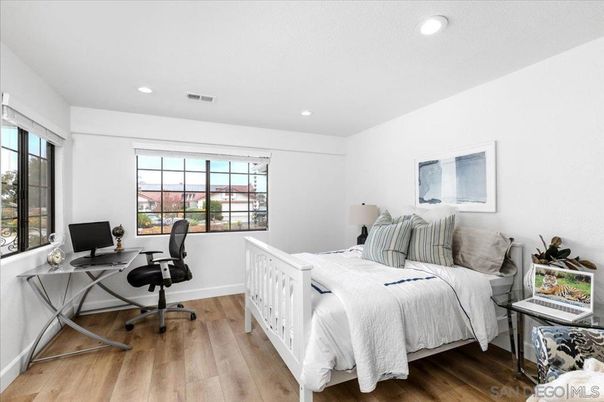 Bedroom, Home Office, Interior, Recessed Lighting, Wood Texture Flooring
