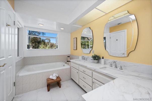 Bathroom, Dual Sink Vanities, Interior, Marble, Recessed Lighting