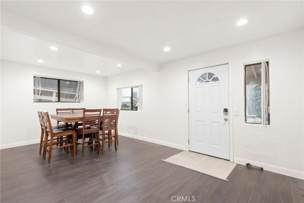 Dining room, Interior, Recessed Lighting, Wood Texture Flooring