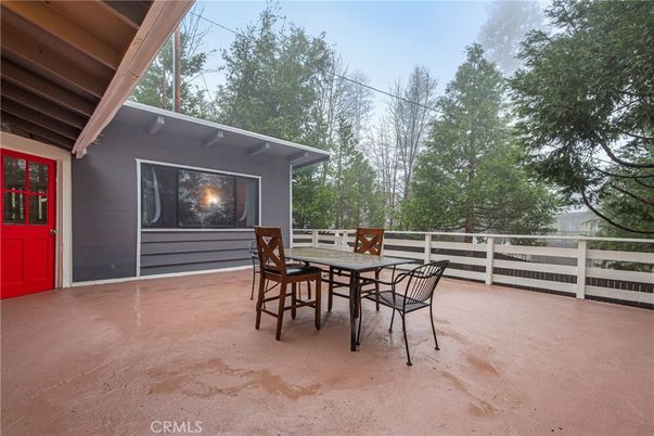 Exterior, Fireplace