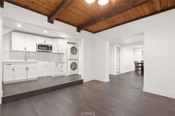 Interior, Kitchen, Recessed Lighting, Stainless Steel Appliances, Wooden Beams, Wooden Ceilings, Wood Texture Flooring