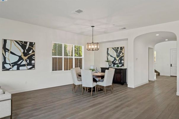 Chandelier, Dining room, Interior, Pendant Lights, Recessed Lighting, Wood Texture Flooring