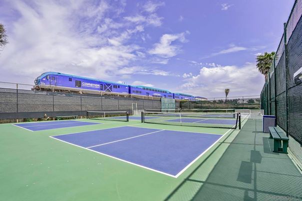 Exterior, Tennis Courts