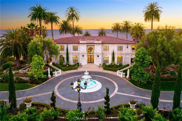 Backyard, Exterior, Facade, Water, French Provincial