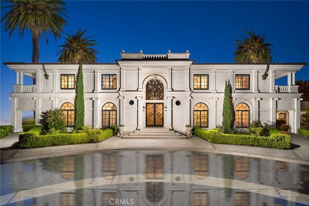 Exterior, Facade, French Provincial