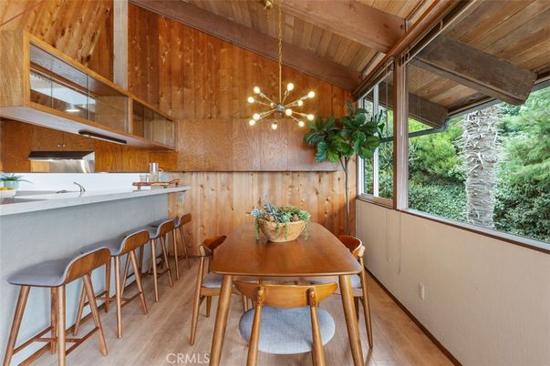 Dining room, Interior, Kitchen, Pendant Lights, Wooden Beams, Wooden Ceilings, Wood Texture Flooring