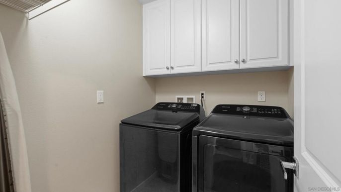 Interior, Washer