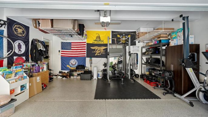 Fitness Equipment, Interior