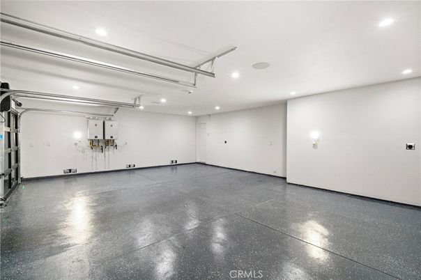 Garage, Interior, Recessed Lighting
