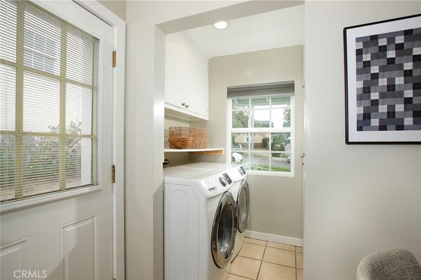 Interior, Recessed Lighting, Washer